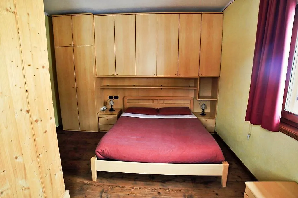 Chalet Marinella Apartman Livigno